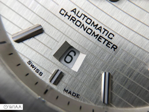 Formex Essence Automatik Chronometer Silber Ref. 0330.1.6341.722